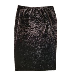 2/$20 Women's pencil skirt velvet black fitted L